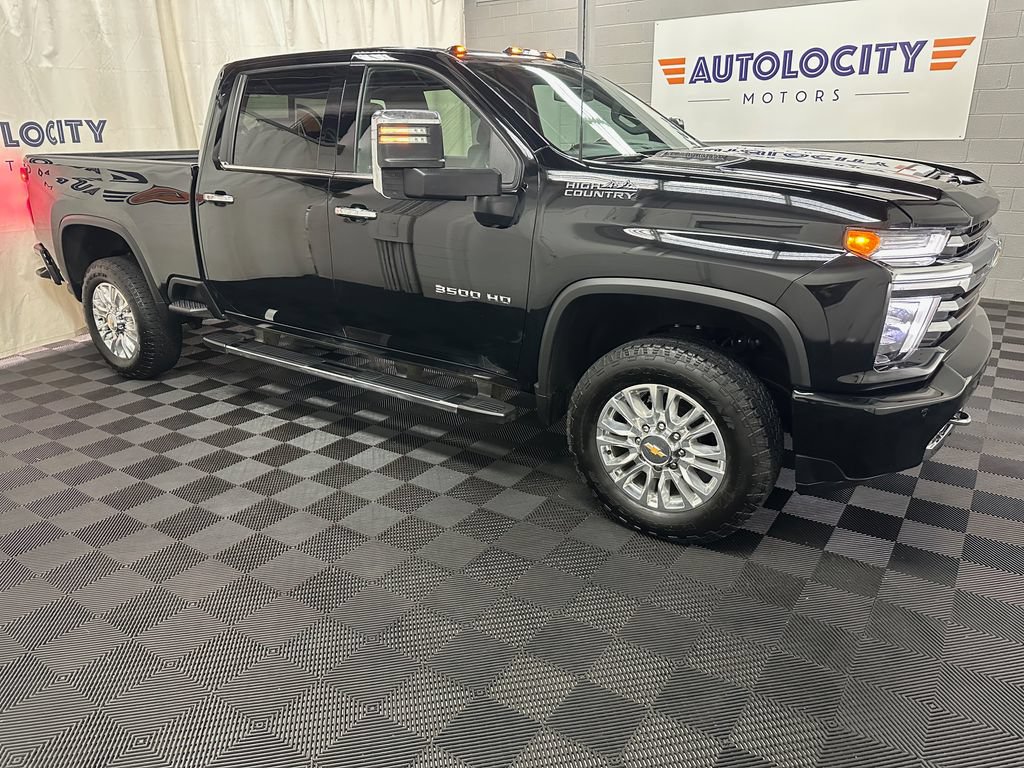 Used 2022 Chevrolet Silverado 3500 High Country AWD/4WD video 1