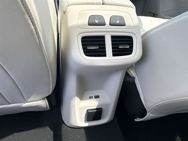 Certified 2023 Buick Envision Avenir AWD/4WD image 22