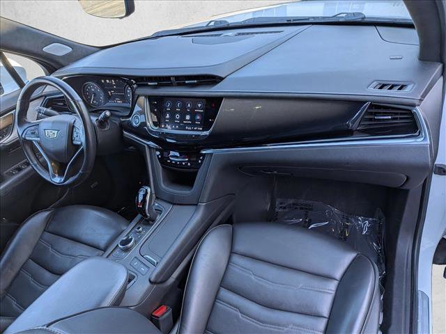 Used 2022 Cadillac XT6 Premium Luxury w/ Platinum Package AWD/4WD image 23