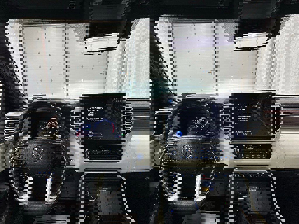 Used 2024 Toyota Sequoia Capstone image 17