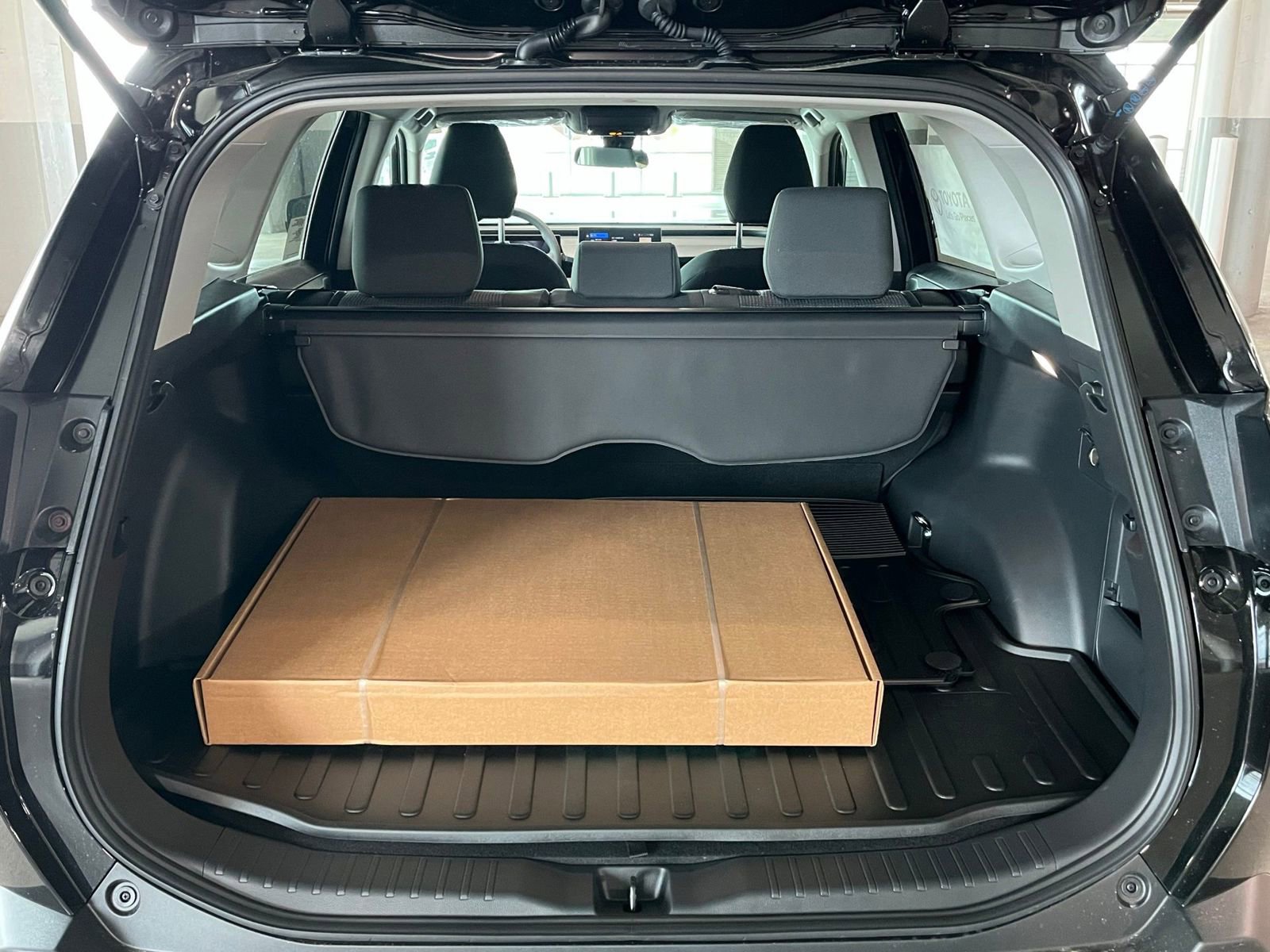 New 2026 Toyota RAV4 LE AWD/4WD image 9