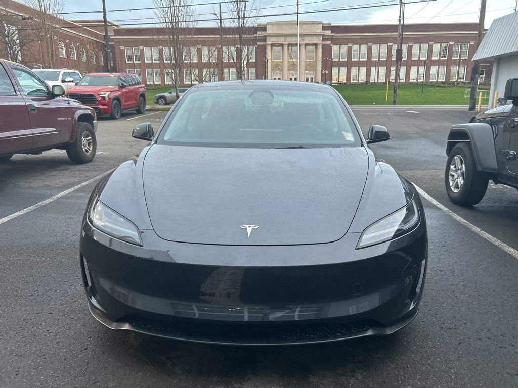 Used 2024 Tesla Model 3 Performance image 2