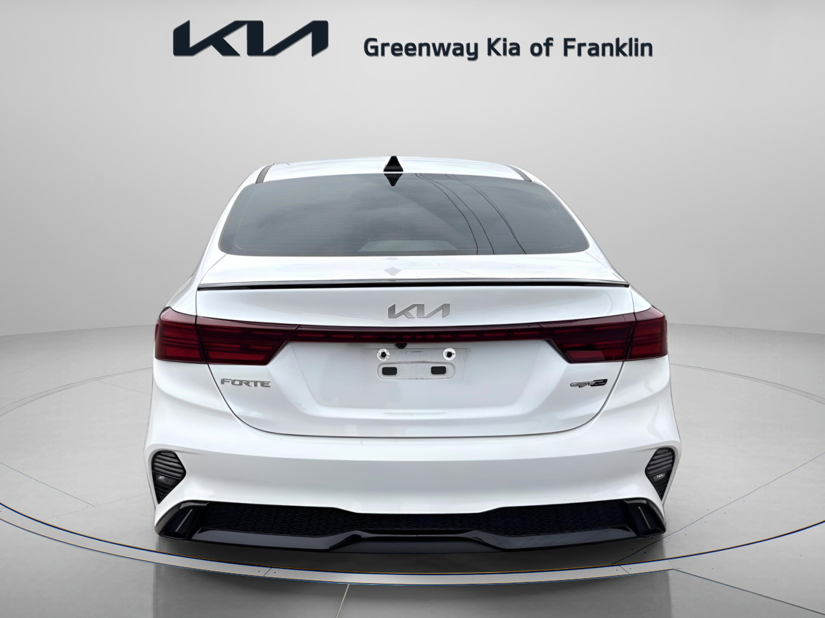 Used 2023 Kia Forte GT-Line w/ GT-Line Premium Package image 6