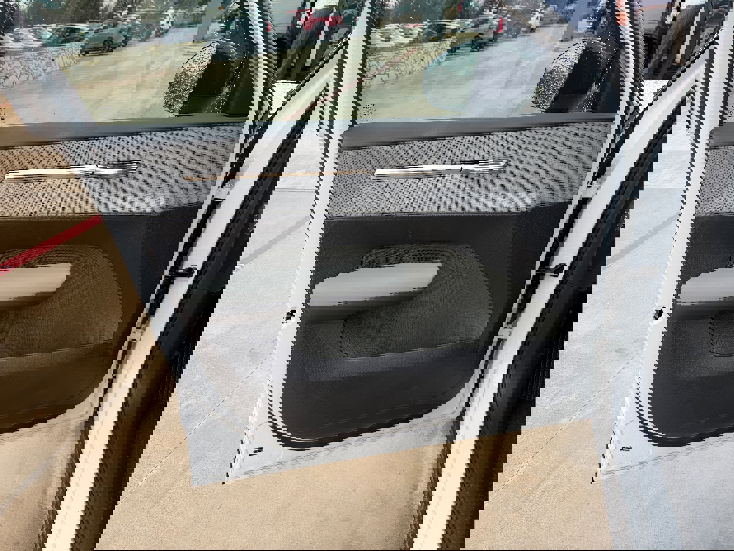 Certified 2025 Volvo EX30 Plus w/ Climate Package image 20