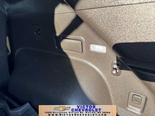 Used 2019 Chevrolet Blazer LT image 35