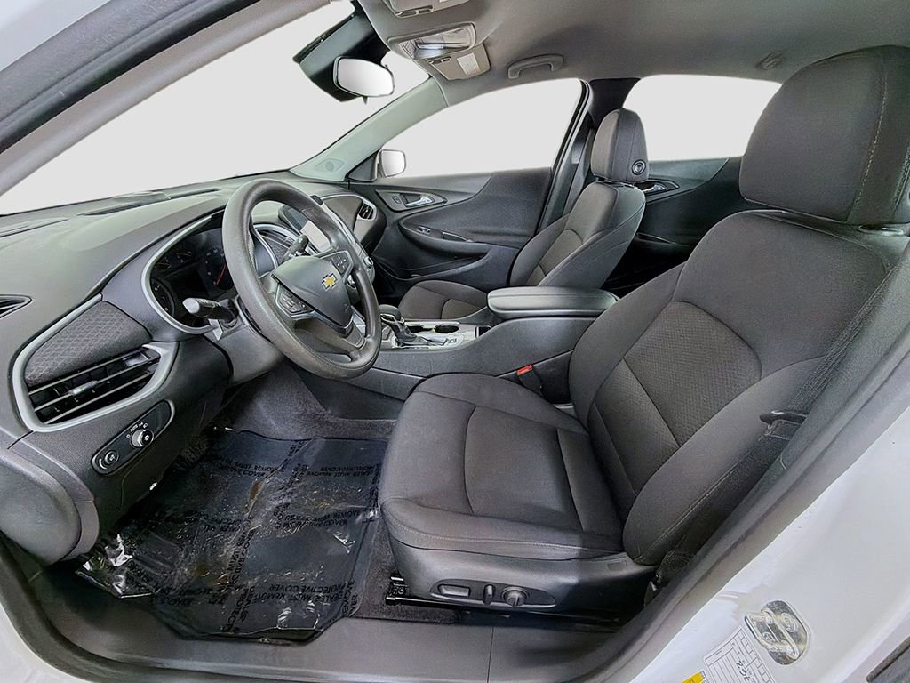 Used 2023 Chevrolet Malibu LT image 19