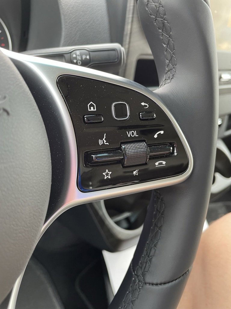 Used 2024 Mercedes-Benz Sprinter 3500 image 22