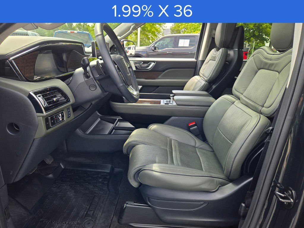 Used 2023 Lincoln Navigator Black Label AWD/4WD image 23