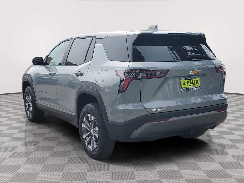 New 2026 Chevrolet Equinox LT image 4