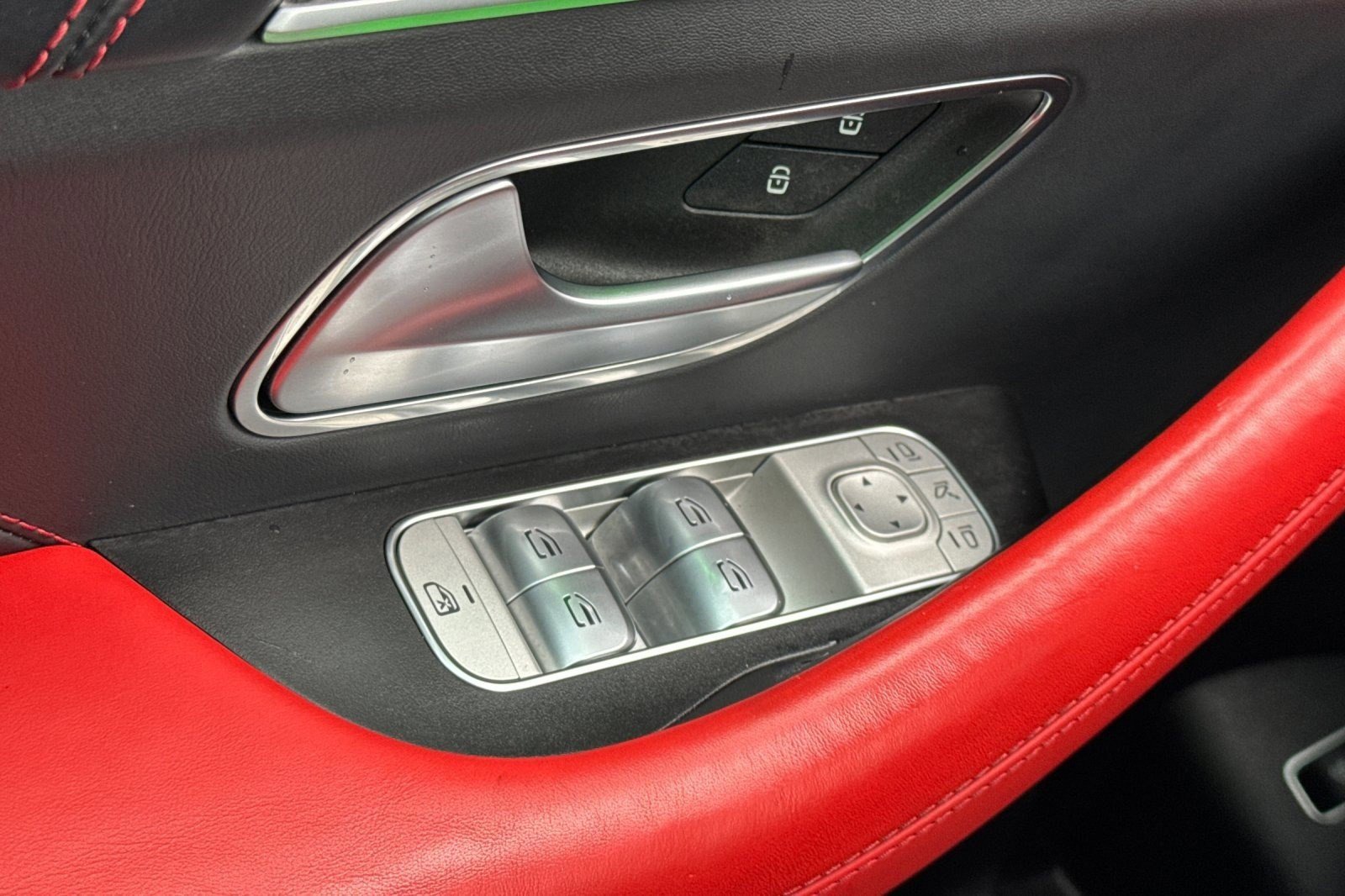 Used 2023 Mercedes-Benz GLE 53 AMG 4MATIC Coupe image 12