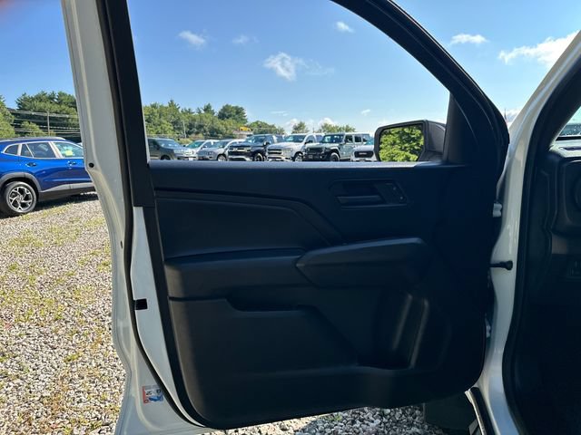 Used 2025 Chevrolet Colorado Trail Boss AWD/4WD image 21