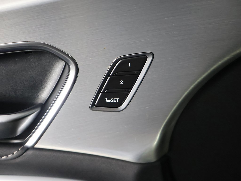 Used 2023 Acura RDX w/ Technology Package image 39