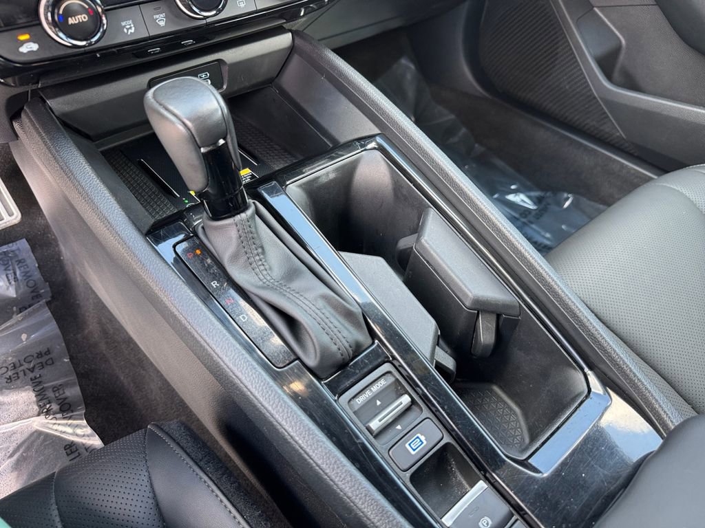 Used 2025 Honda Accord Sport image 27