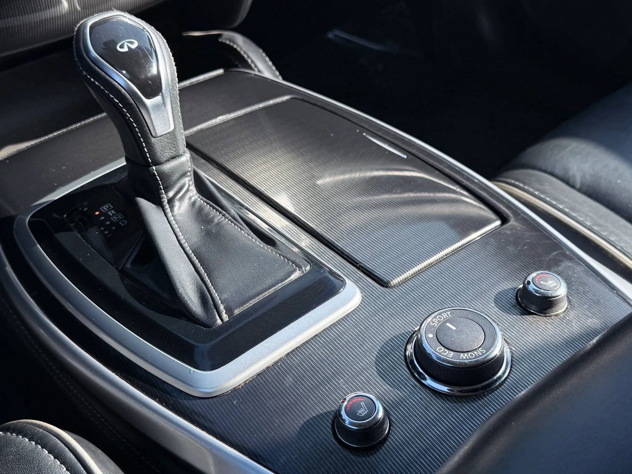 Used 2016 INFINITI QX60 AWD w/ Premium Plus Package image 29