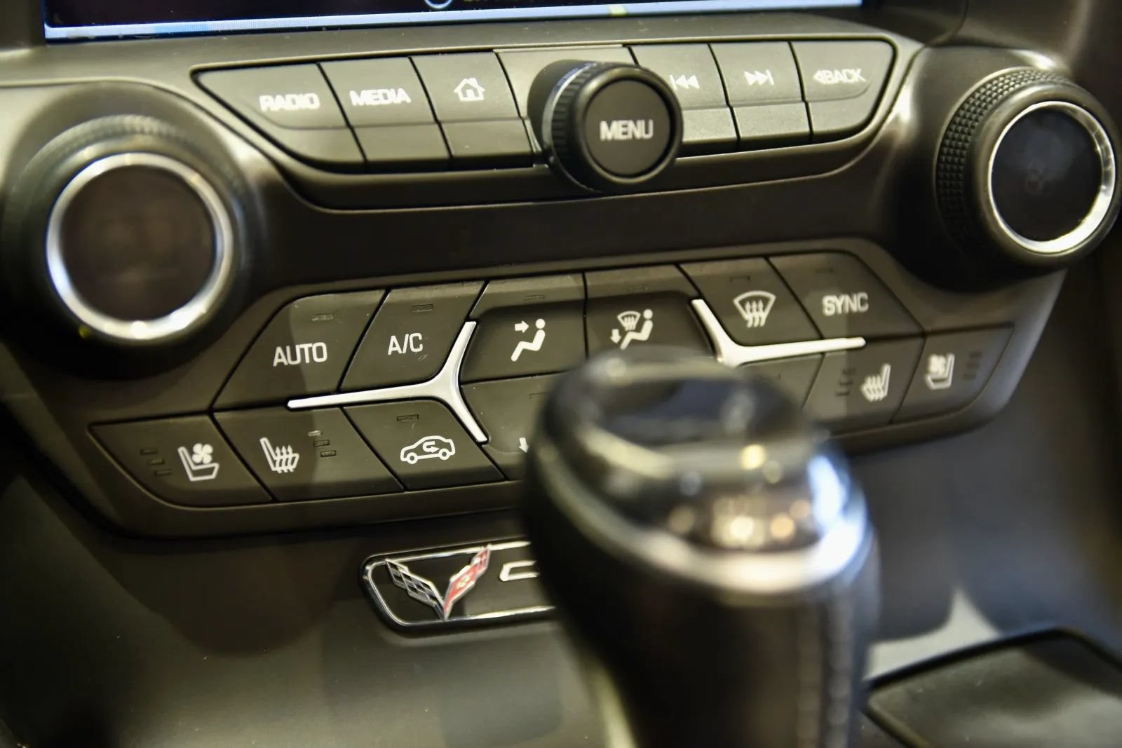 Used 2018 Chevrolet Corvette Stingray Convertible w/ 3LT Preferred Equipment Group RWD image 20