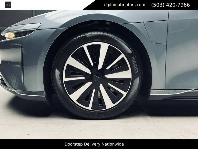 Used 2025 Lucid Air Pure RWD image 42