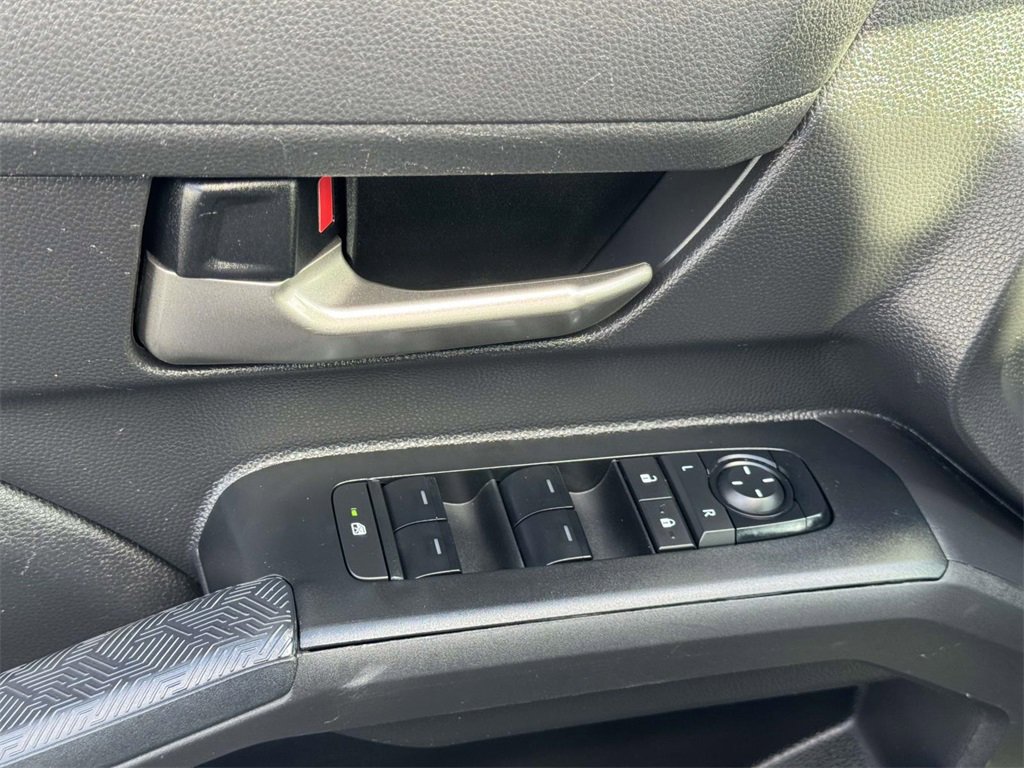 Used 2024 Toyota Tacoma TRD Off-Road image 18