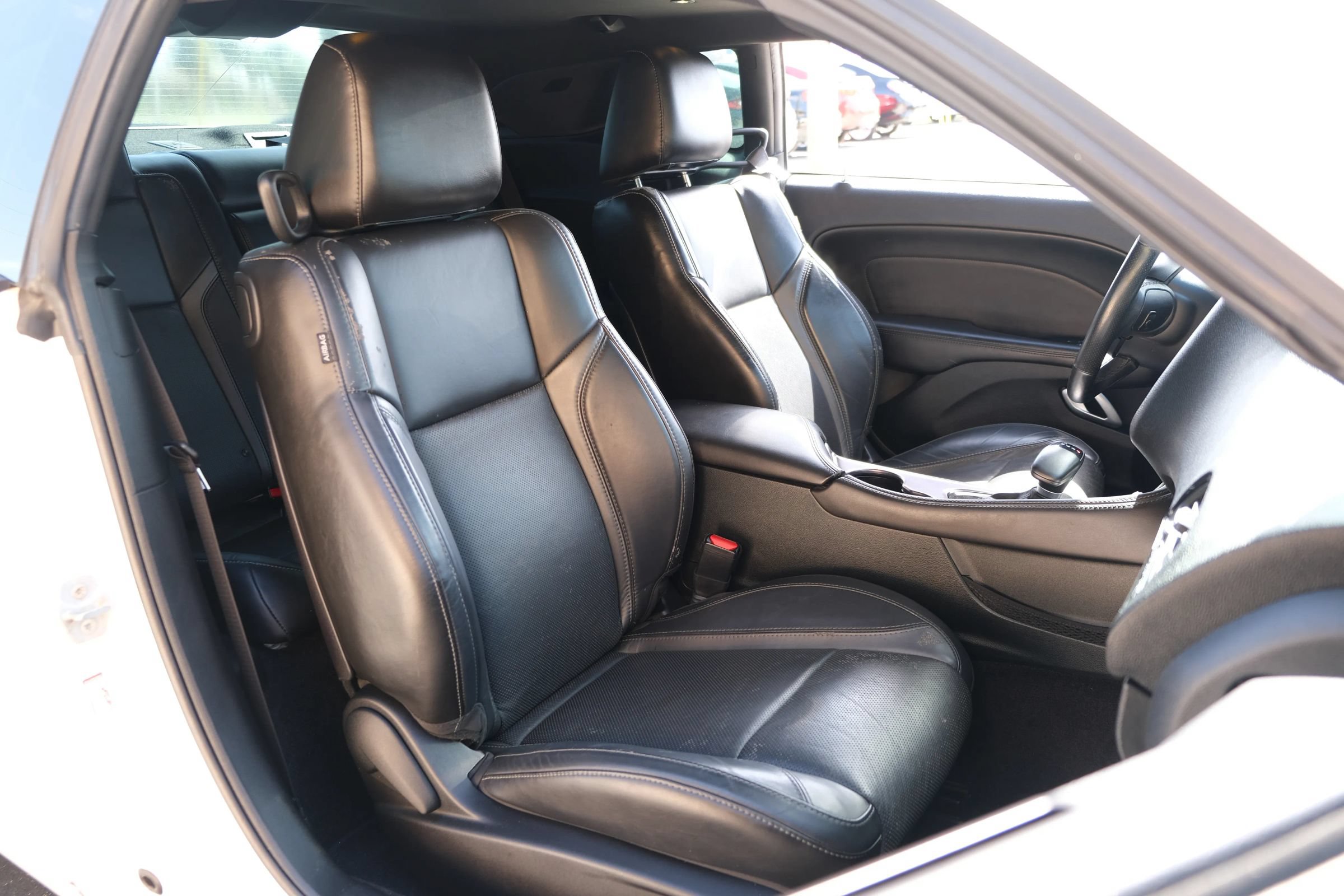 Used 2018 Dodge Challenger SXT Plus RWD image 11