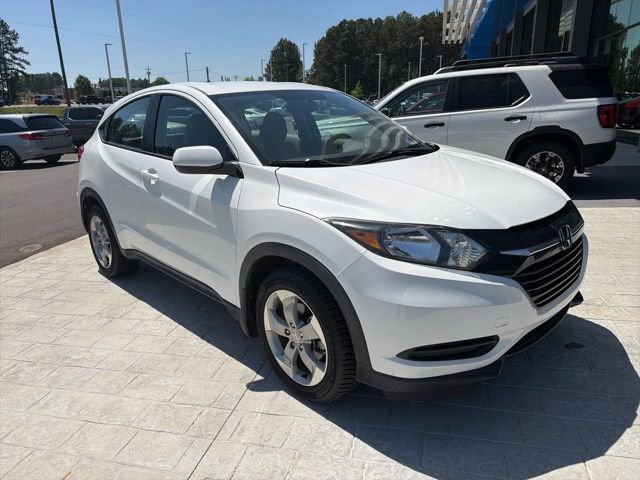 Used 2018 Honda HR-V LX image 7