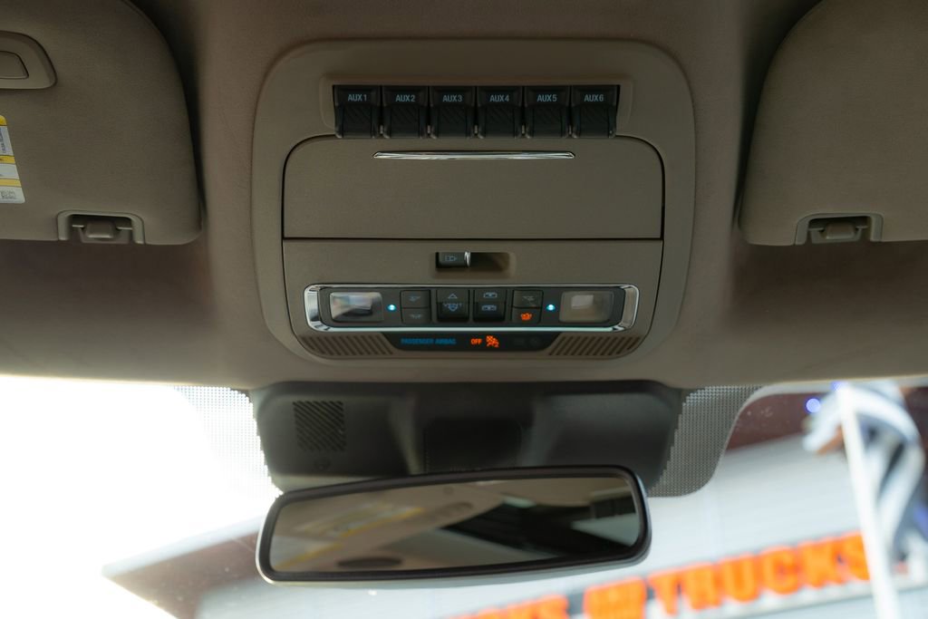 Used 2025 Ford F450 Platinum w/ Platinum Plus Package image 17