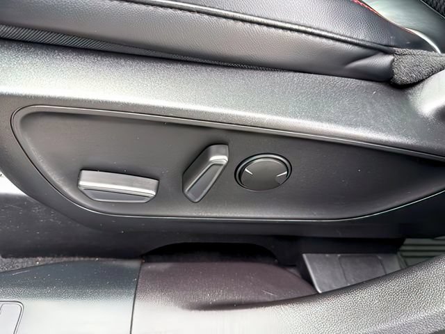 Used 2023 Ford Escape ST-Line Select w/ Tech Pack #2 AWD/4WD image 18