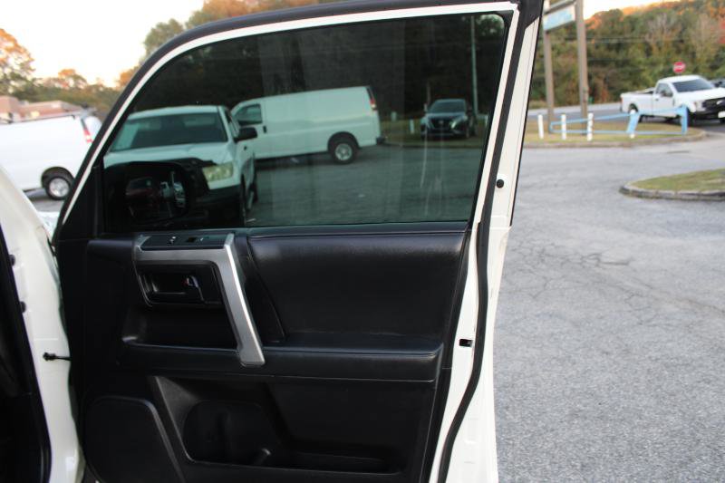 Used 2011 Toyota 4Runner Limited image 23