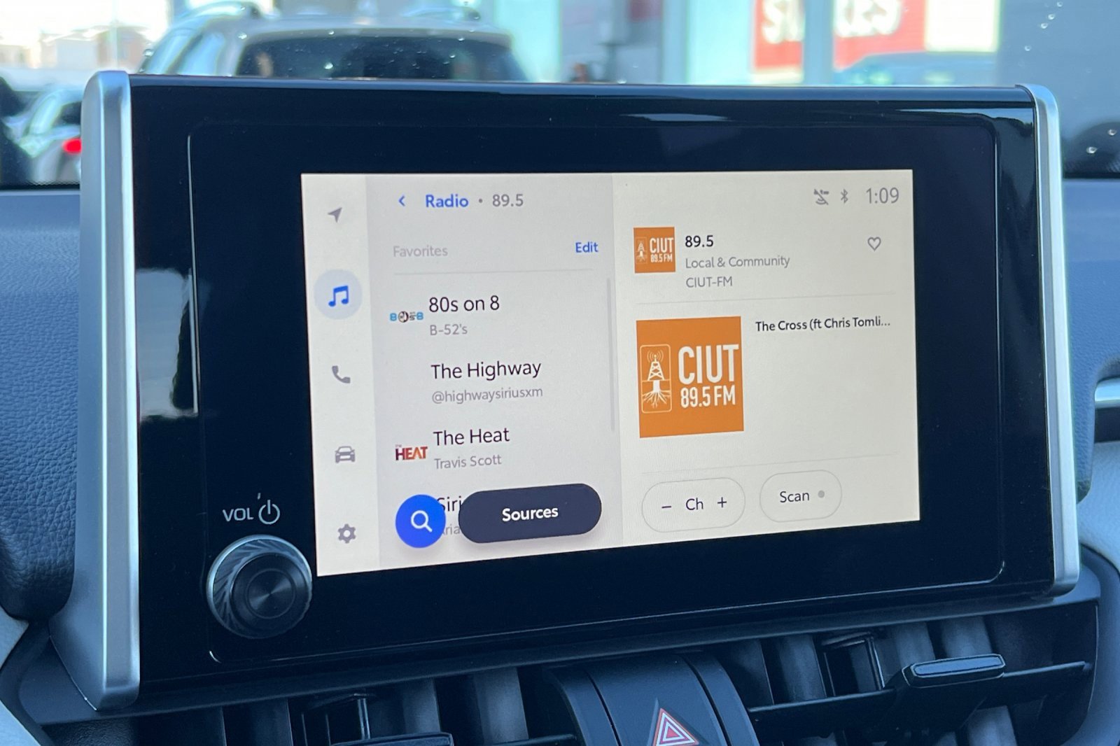 New 2025 Toyota RAV4 XLE w/ Weather Package image 15