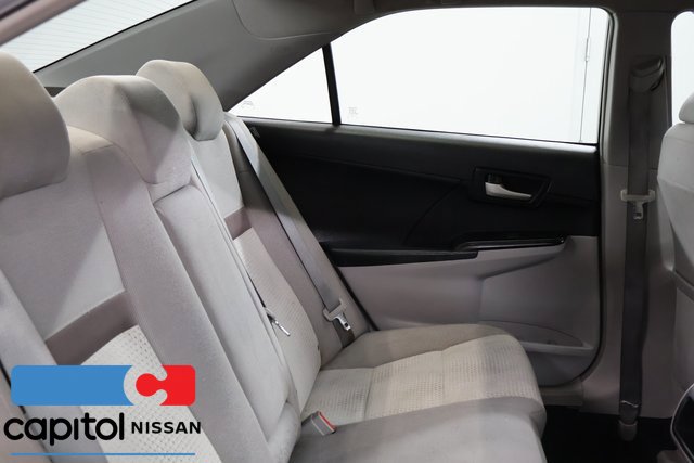 Used 2012 Toyota Camry LE FWD image 24