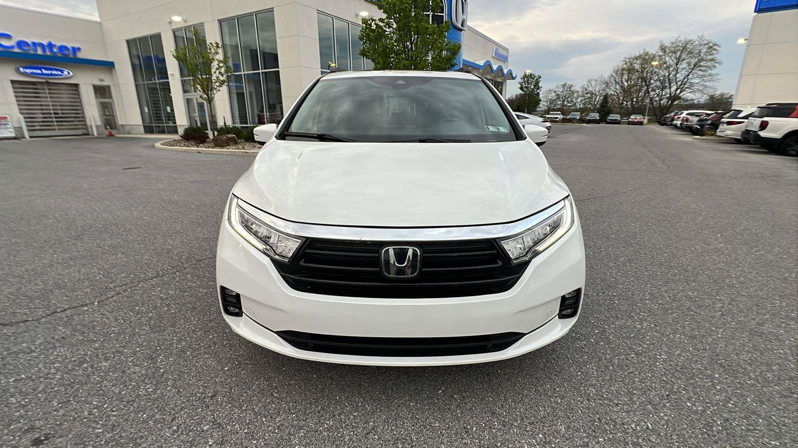 Used 2022 Honda Odyssey Elite image 9
