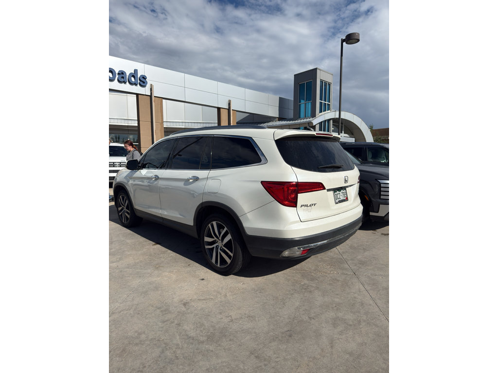 Used 2018 Honda Pilot Elite image 10