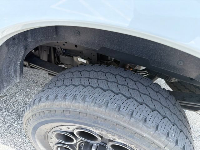 Used 2025 Ford F250 XLT w/ Black Appearance Package AWD/4WD image 7