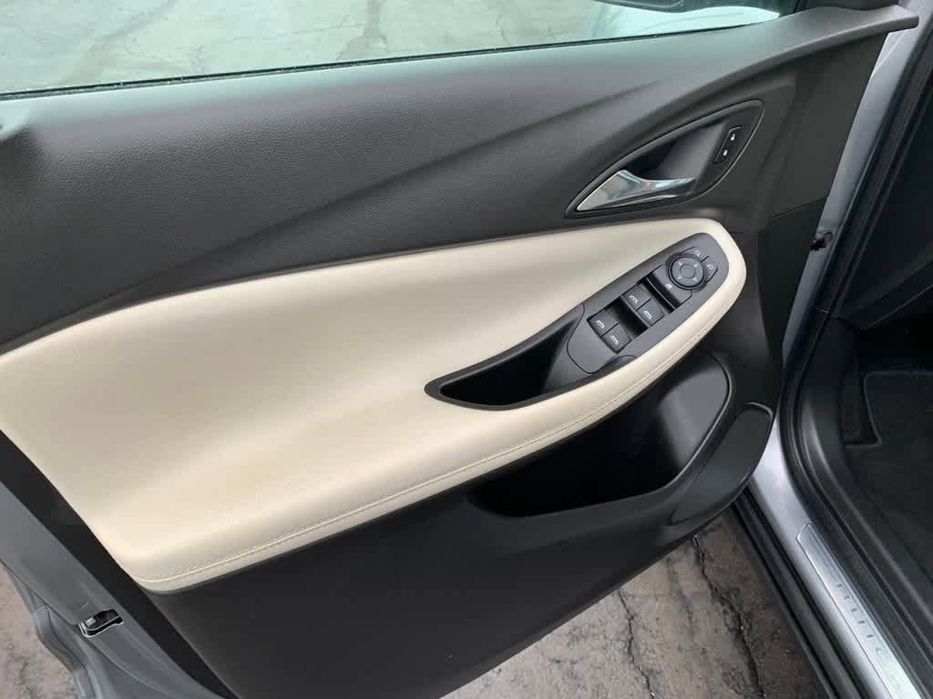 Certified 2023 Buick Encore GX Preferred w/ Cold Weather Comfort Package FWD image 15