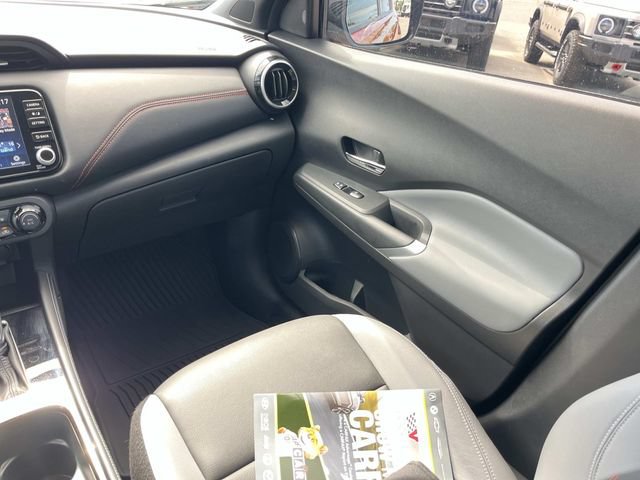 Used 2023 Nissan Kicks SR w/ SR Premium Package FWD image 14