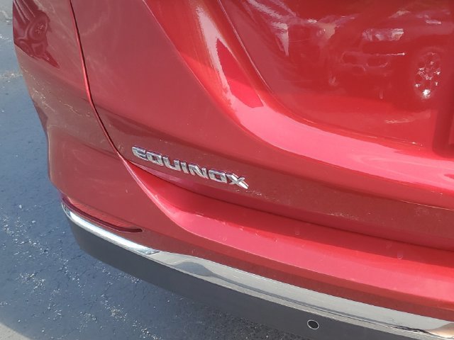 Used 2019 Chevrolet Equinox LT w/ Driver Convenience Package FWD image 7