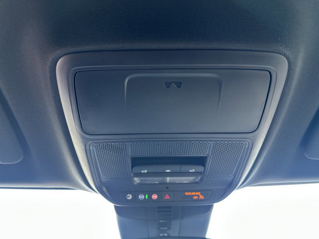 New 2026 Chevrolet Traverse LT w/ Sun and Wheel Package image 20