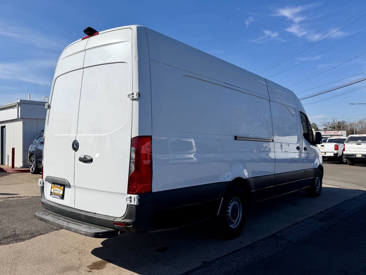 Used 2021 Mercedes-Benz Sprinter 2500 image 6