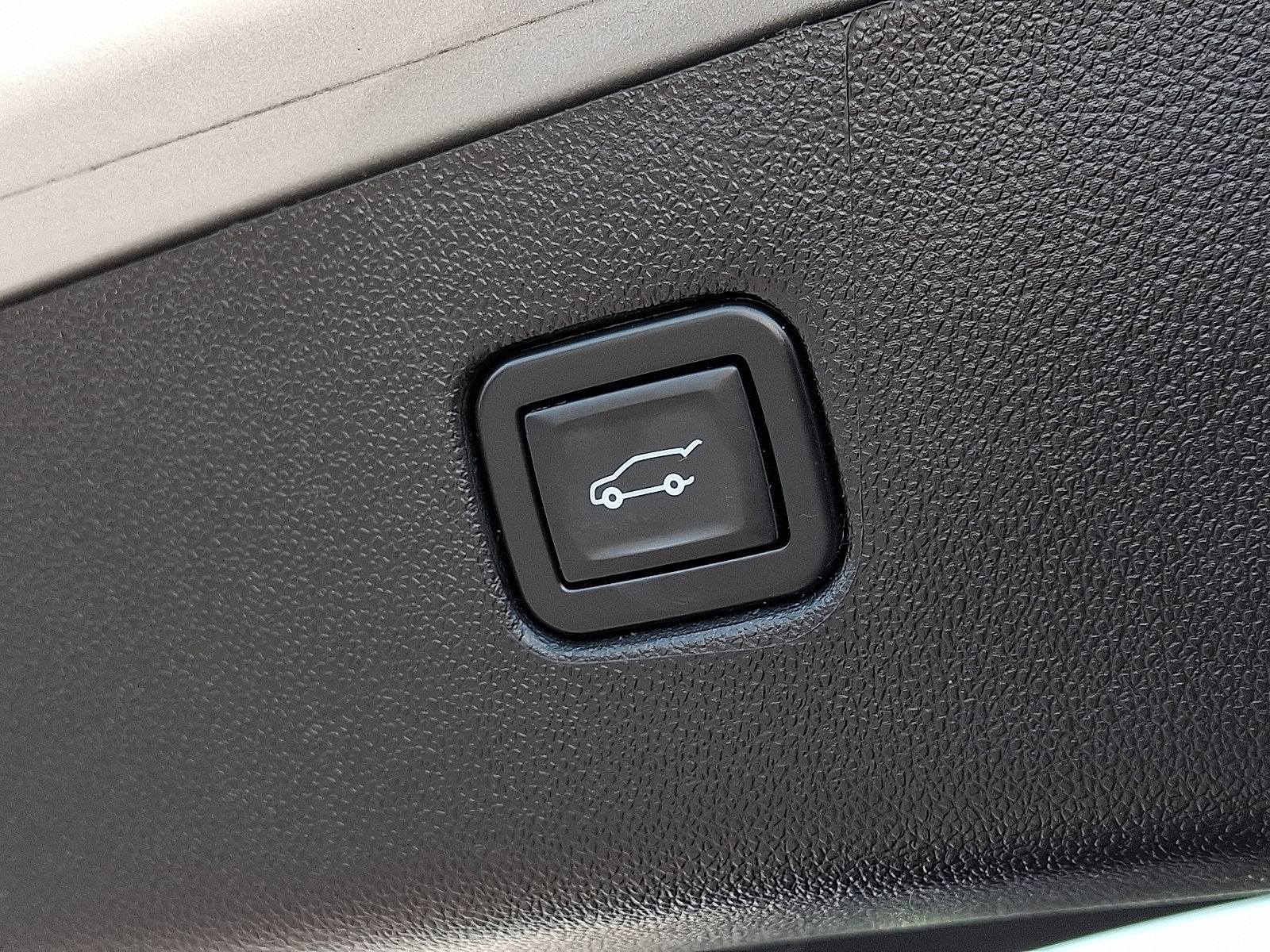 Used 2021 Chevrolet Blazer RS w/ Enhanced Convenience Package image 28