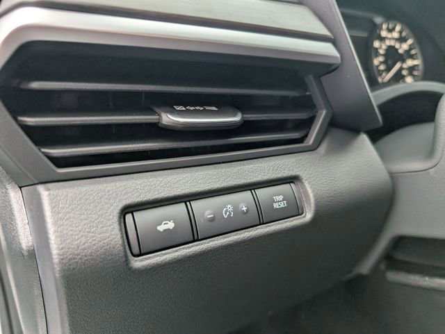 New 2025 Nissan Altima 2.5 SV image 17