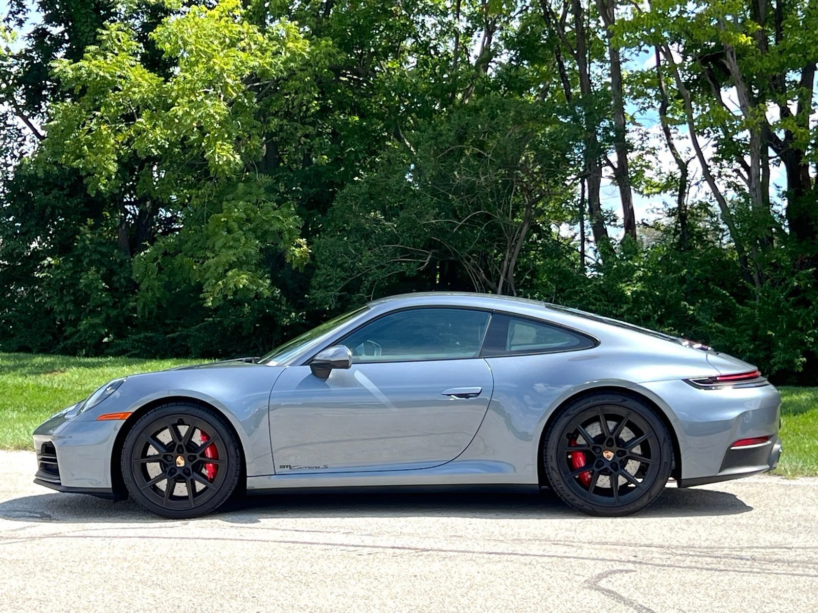 Certified 2025 Porsche 911 Carrera S RWD image 2