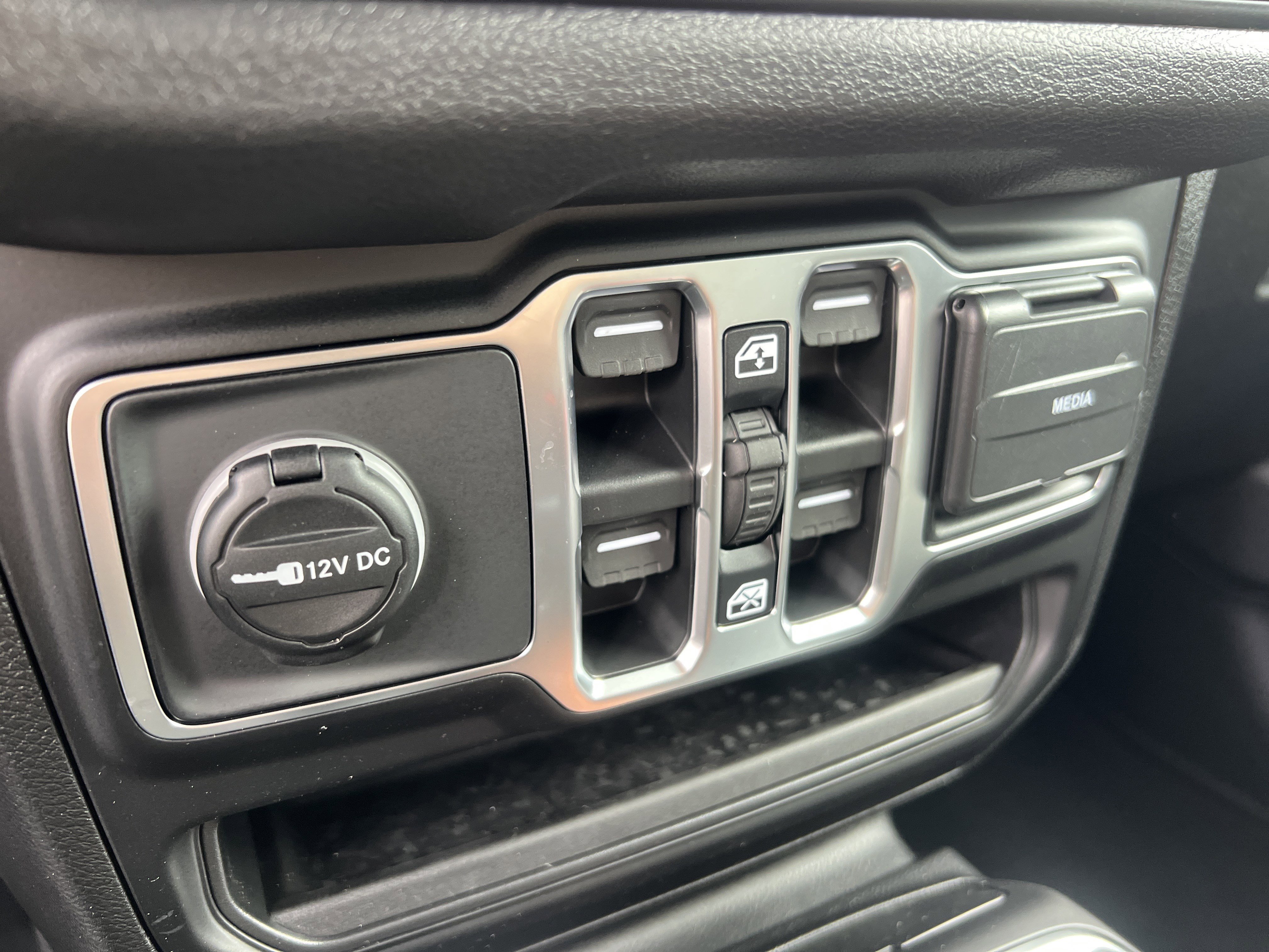 New 2026 Jeep Wrangler Sport S AWD/4WD image 35