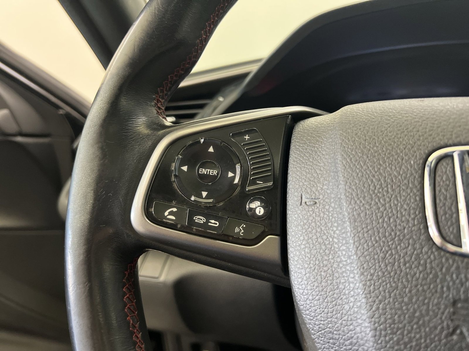 Used 2018 Honda Civic Si image 33