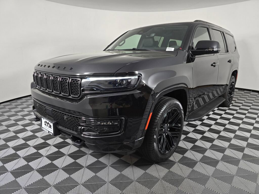 New 2025 Jeep Wagoneer Series II w/ HD Trailer Tow Package image 8