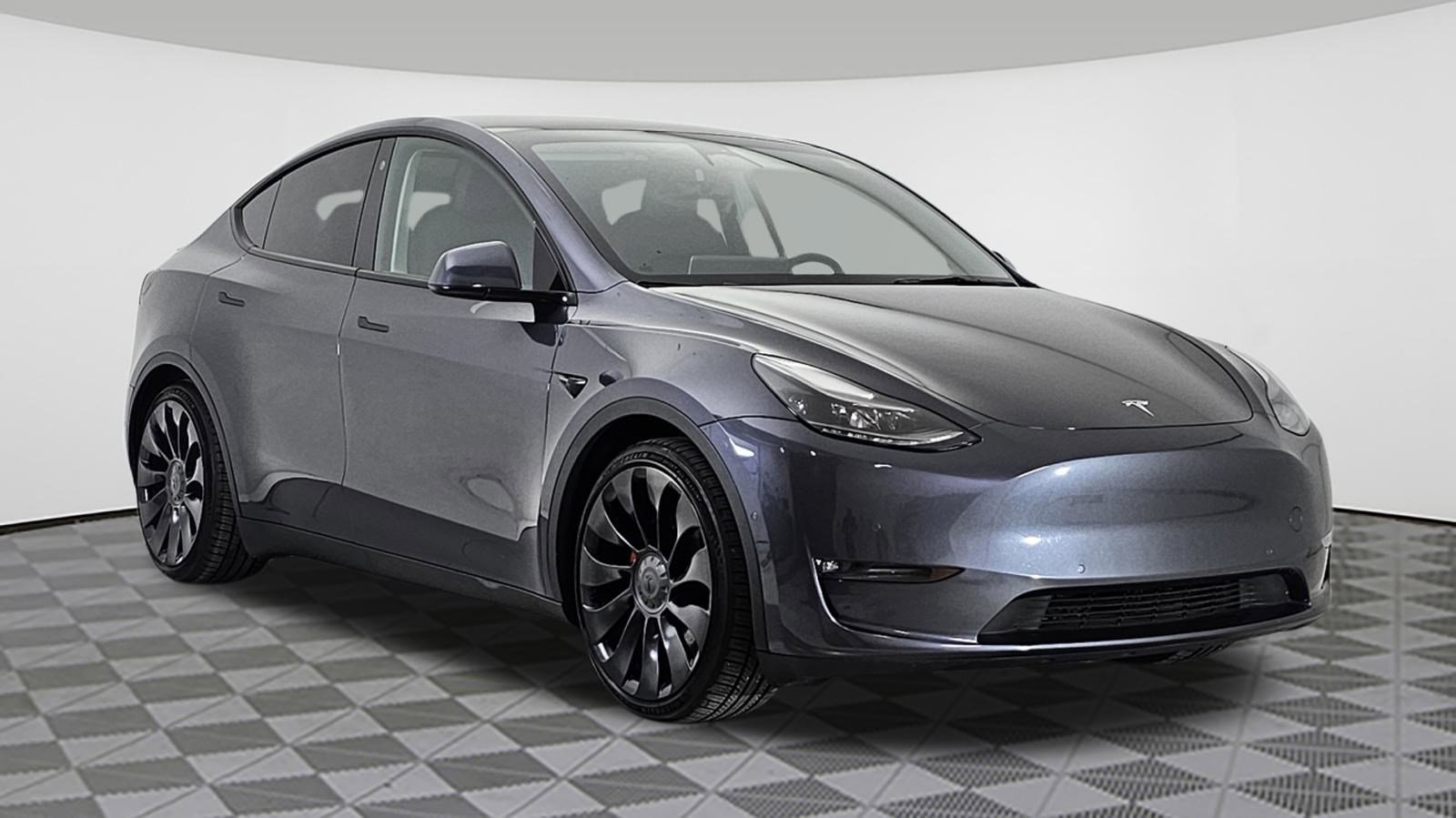 Used 2022 Tesla Model Y Performance image 1