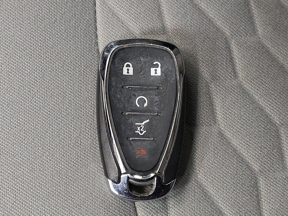 Used 2018 Chevrolet Equinox LT image 32