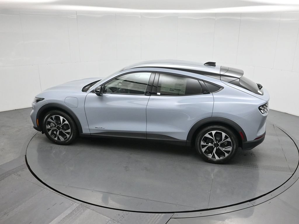 New 2026 Ford Mustang Mach-E Select RWD image 40