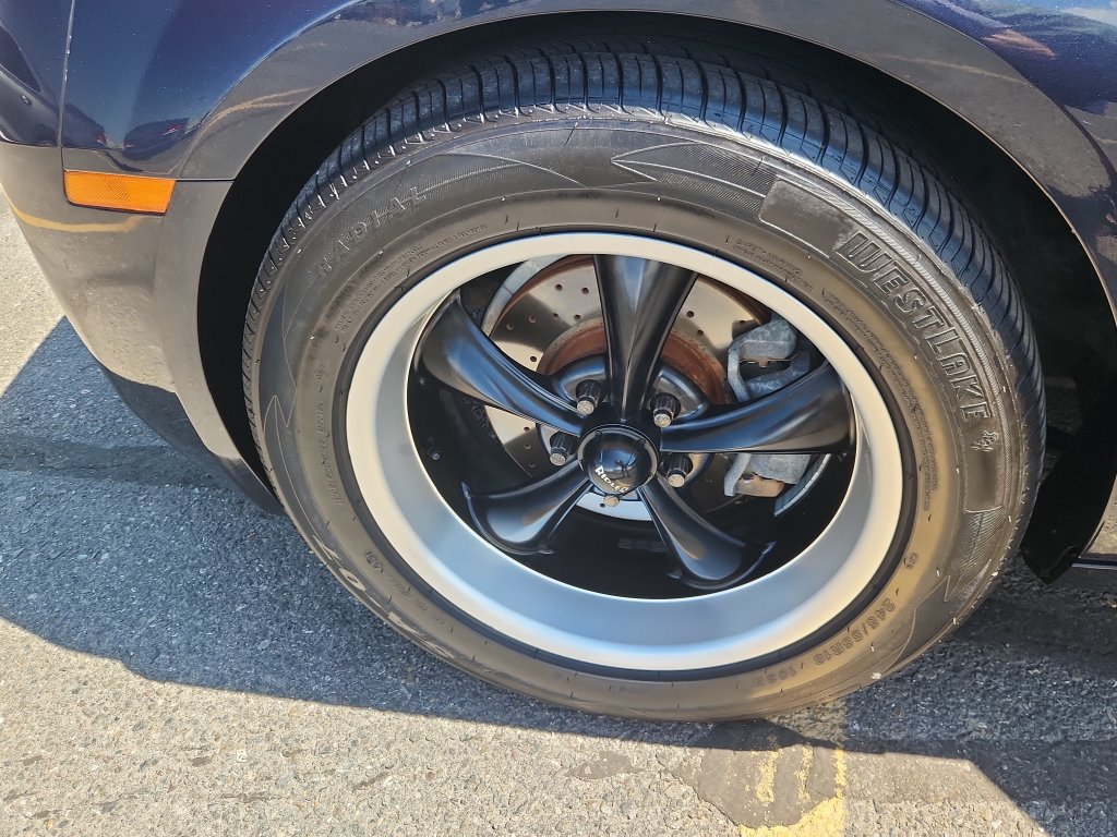 Used 2013 Chevrolet Camaro LT RWD image 16