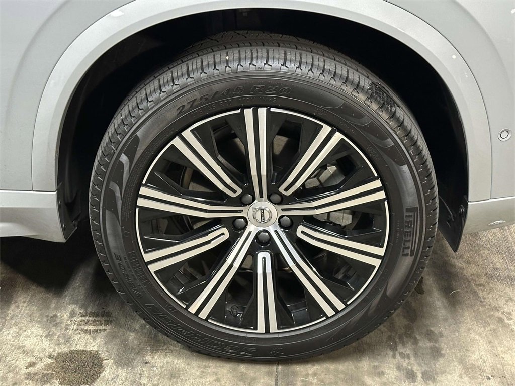 Used 2025 Volvo XC90 B6 Plus w/ Protection Package Premier image 10