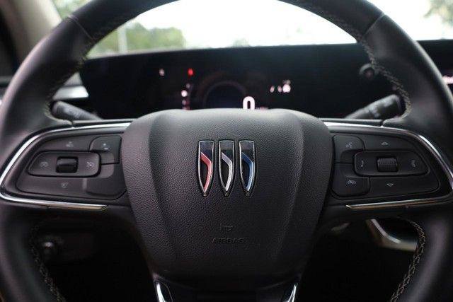 Used 2025 Buick Encore GX Preferred FWD image 9