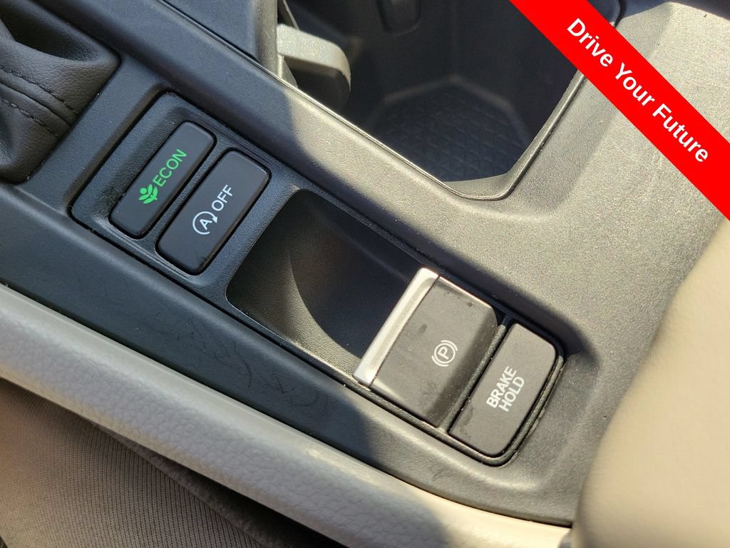 Used 2025 Honda Accord LX image 17