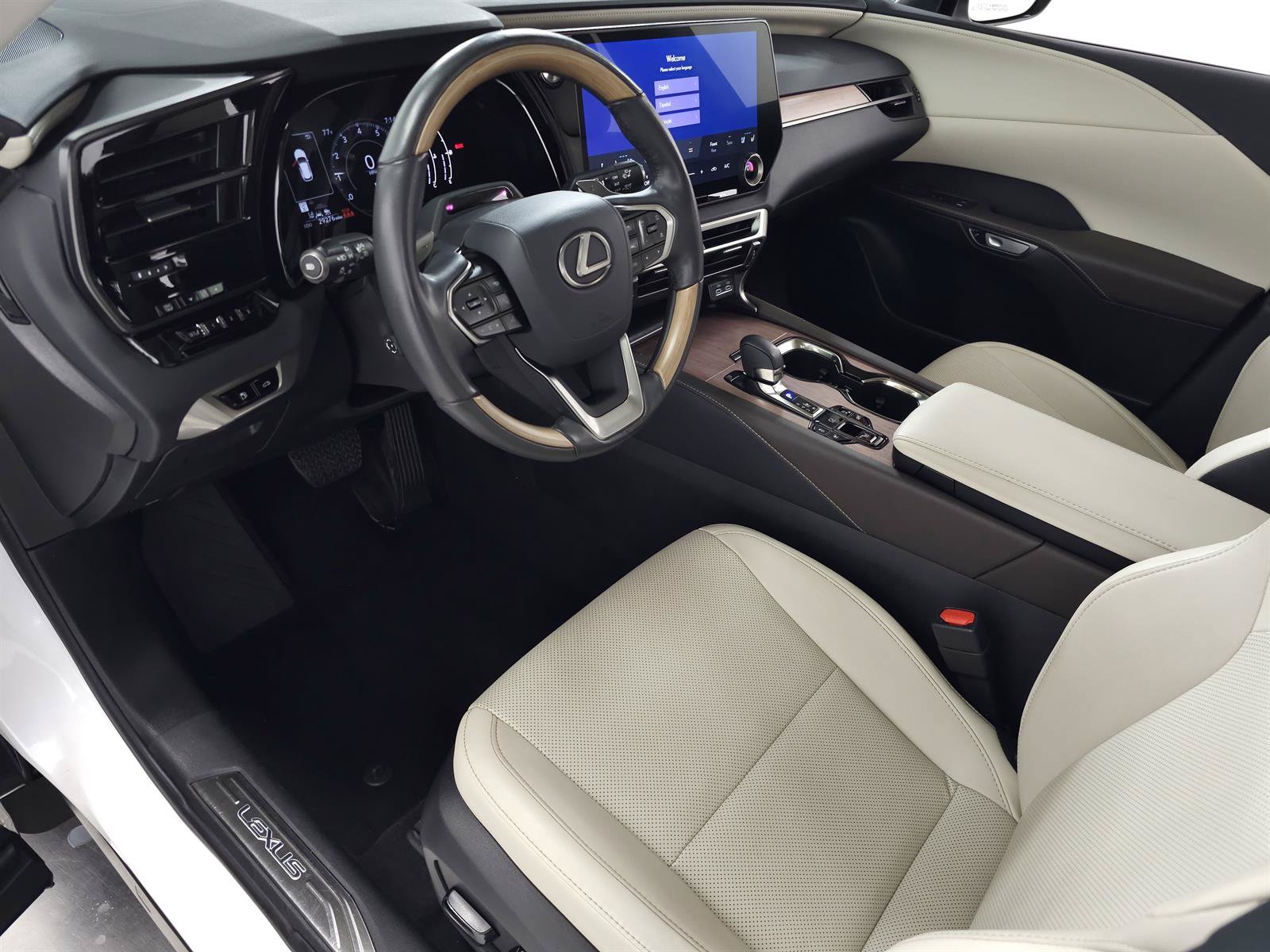 Certified 2024 Lexus RX 350 Premium w/ Convenience Package AWD/4WD image 16